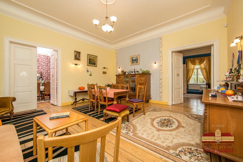 Kursi Hunting Manor Puurmani Exterior photo